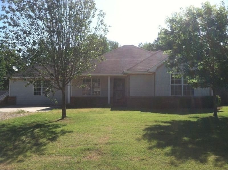 1st image of 224 Laxton Ln