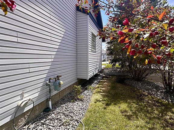 3rd image of 3003 34th Ave NW #36