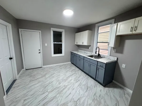 61 Tillinghast St, Newark, NJ