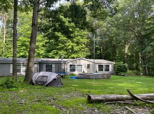 1995 Oak Creek Dr, Allegan, MI 49010