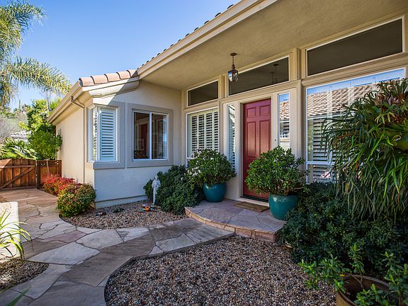 2nd image of 5944 Killarney Cir