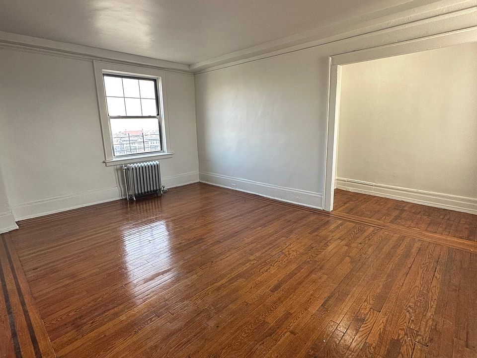 1st image of 24 N Harrison St #805
