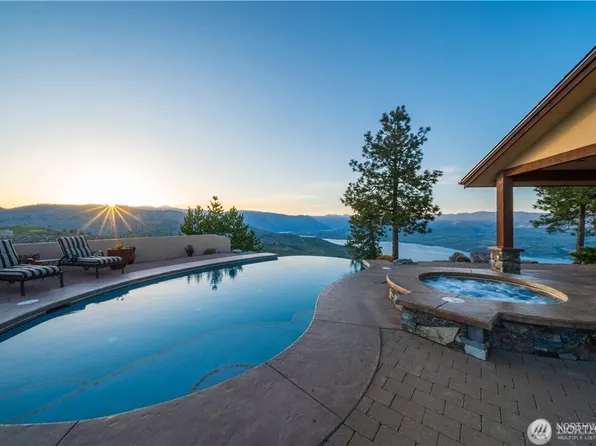 300 Hawks Ridge Road, Chelan, WA 98816