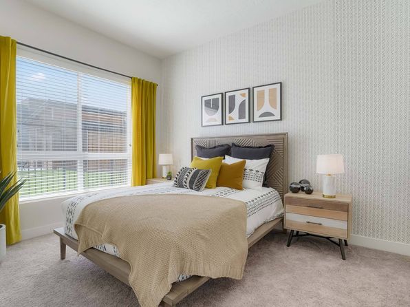 1740 W Gertie Ave #437