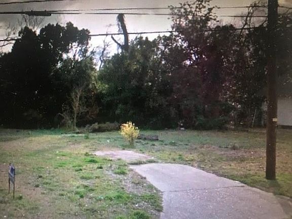 3rd image of 1420 Grant St