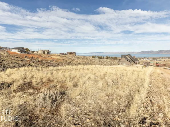373 W Yarrow Dr, Garden City, UT 84028