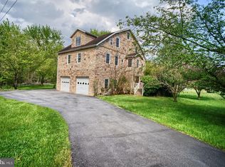 3701 Lisburn Rd, Mechanicsburg, PA 17055