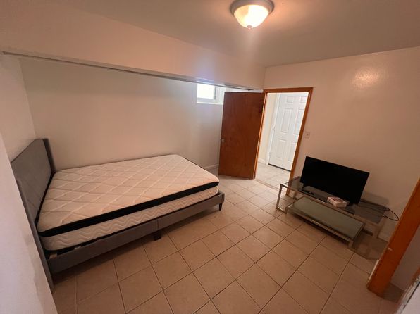 (undisclosed Address)