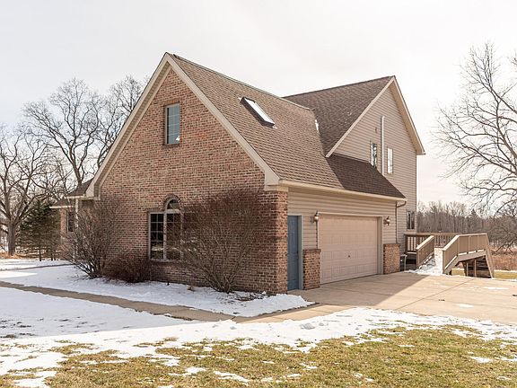 3rd image of 5215 Vaughn Rd