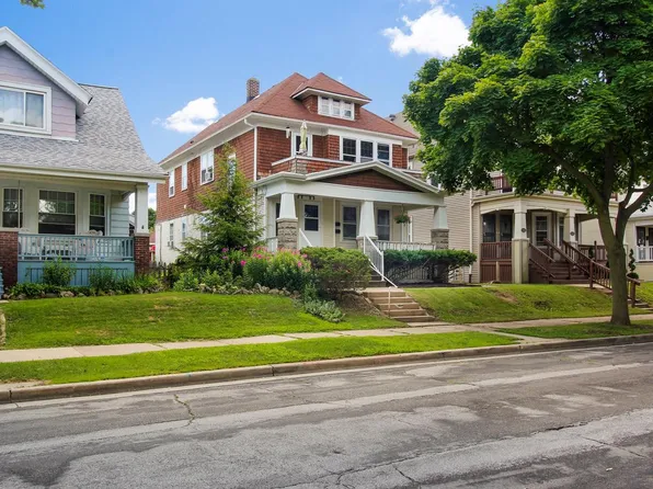 2128 North 57th STREET #2130, Milwaukee, WI 53208