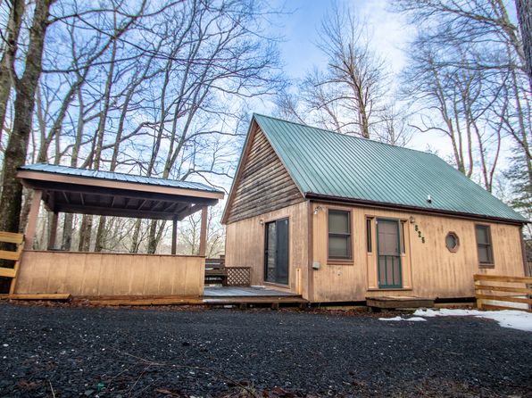 825 Highland Hills Rd