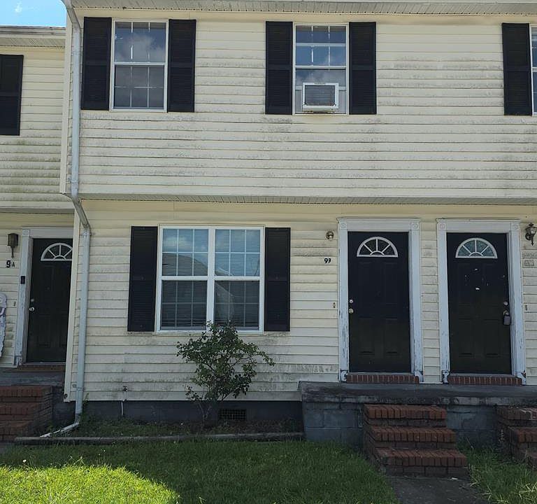 1st image of 1100 Pineland Ave APT 9B