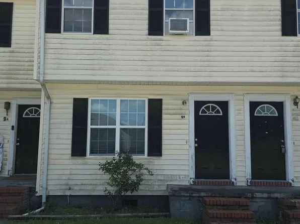 1100 Pineland Ave APT 9B, Hinesville, GA 31313