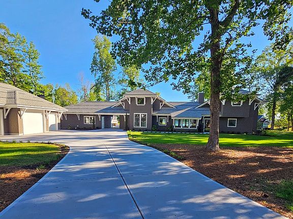 5th image of 38 Reston Bluff
