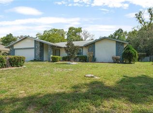 4 Hollyhock Ct, Homosassa, FL 34446