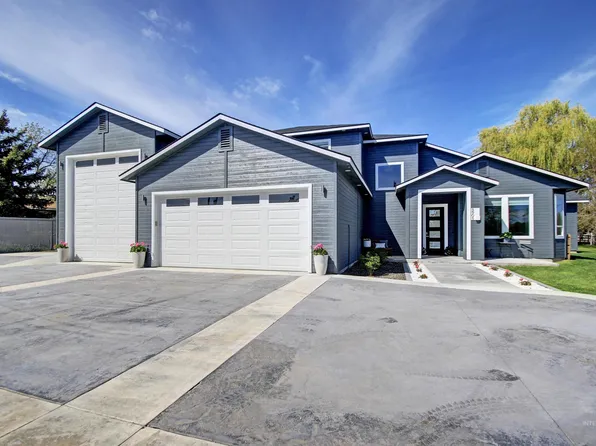 3905 Sunny Ridge Rd, Nampa, ID 83686