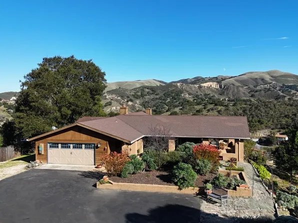 15843 Pleasant Valley Ln, Salinas, CA 93908