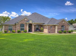 14017 Meadow Grove Dr, Haslet, TX 76052