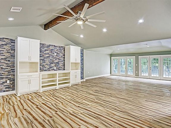 5th image of 5130 Whittier Oaks Dr