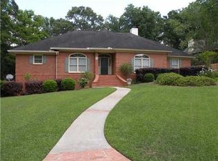 23 Sherborne Rd, Savannah, GA 31419