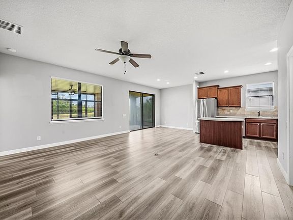 3rd image of 10607 55TH COURT E