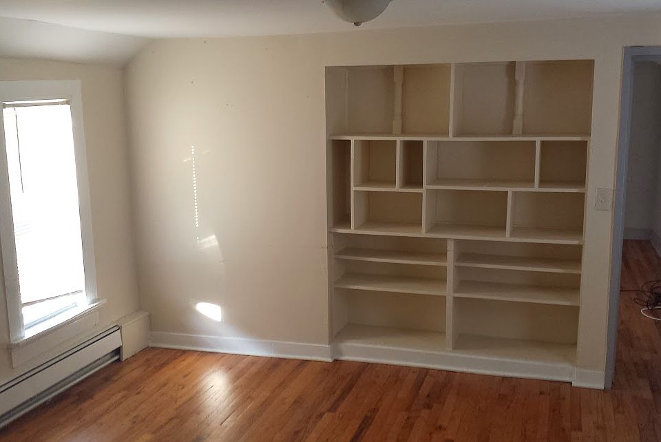 2nd image of 60 Prince St APT 2