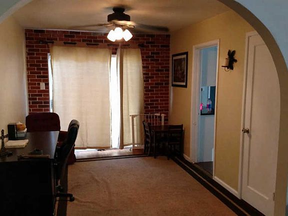 5th image of 2630 Cherry St