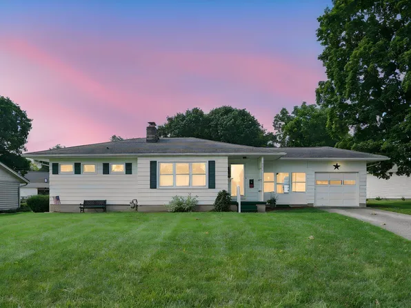 993 Lynwood Ave, Circleville, OH 43113