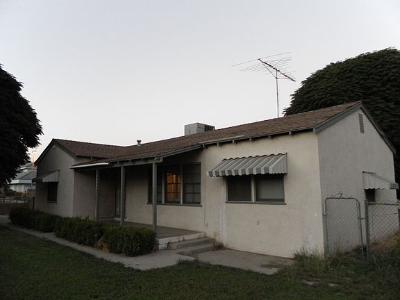 3rd image of 13060 Heacock St