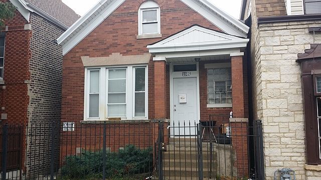 2nd image of 2528 S Christiana Ave