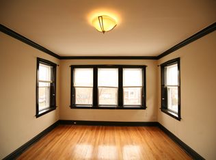 3055 W Addison St, Chicago, IL 60618