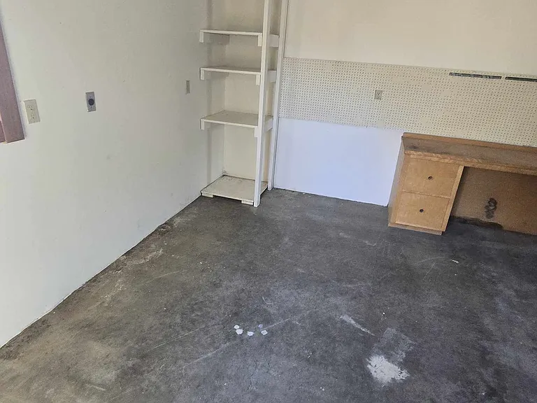 28221 Cumberland Rd #B — Photo 13