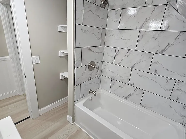 100 Linwood Ave #3 — Photo 6