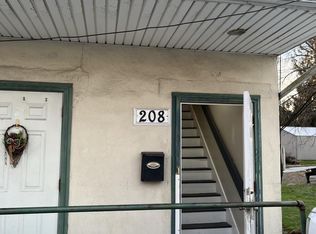 208 W 1st Ave, Parkesburg, PA 19365