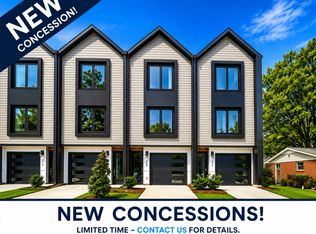 212 Mattoon St, Charlotte, NC 28216