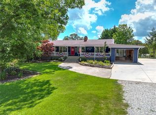 731 Christmas Tree Ln, Walhalla, SC 29691