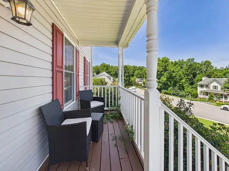 6006 Summerhouse Ct — Photo 3