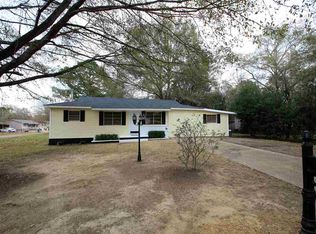 206 Lodi Dr, Pearl, MS 39208