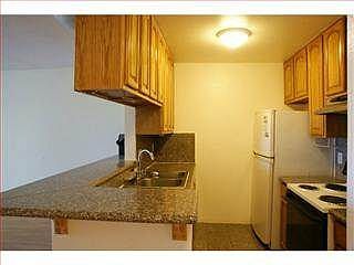 5th image of 391 Mandarin Dr APT 312