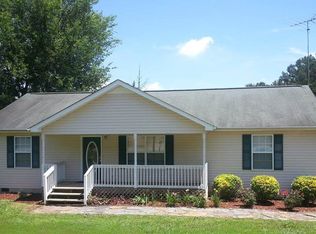 527 Morgan Rd NW, Charleston, TN 37310