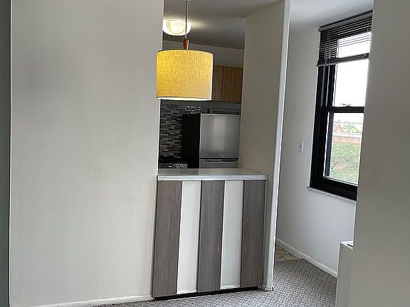 5th image of 5701 N Sheridan Rd APT 6D