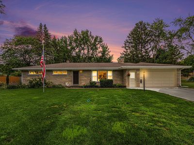 1422 Cardinal Dr, Saint Joseph, MI, 49085