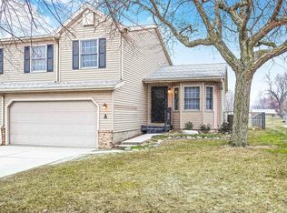 1501 Oakbrook Dr APT A, Bloomington, IL 61704