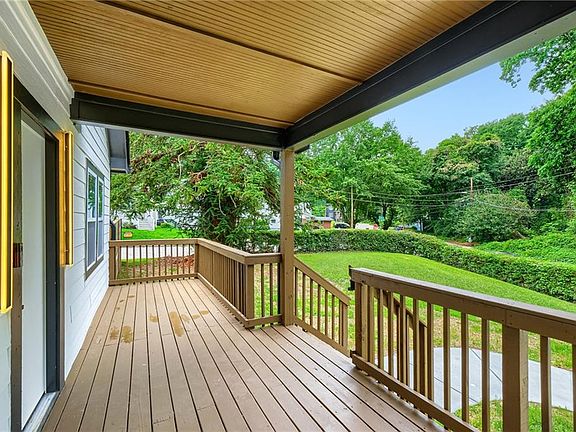 3rd image of 95 Arcadia Cir NW