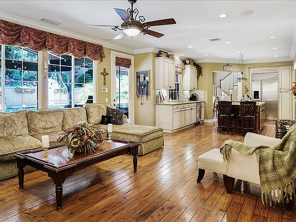 5th image of 26160 Lone Rock Ct