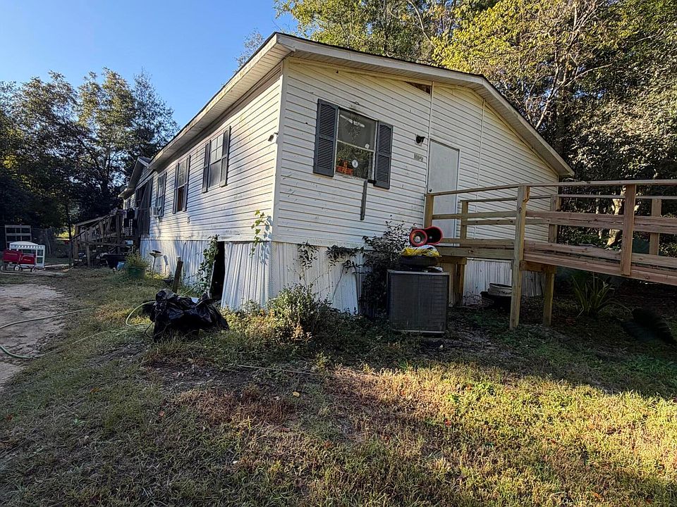 2nd image of 1135 Pineland Terrace