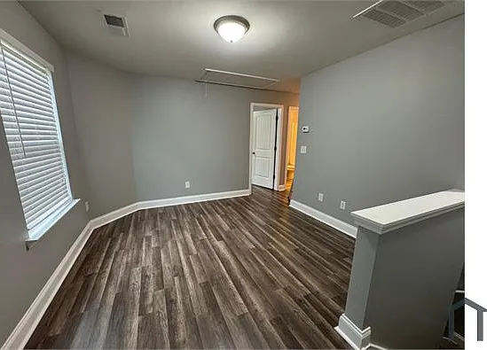 648 Stevens Pl — Photo 7
