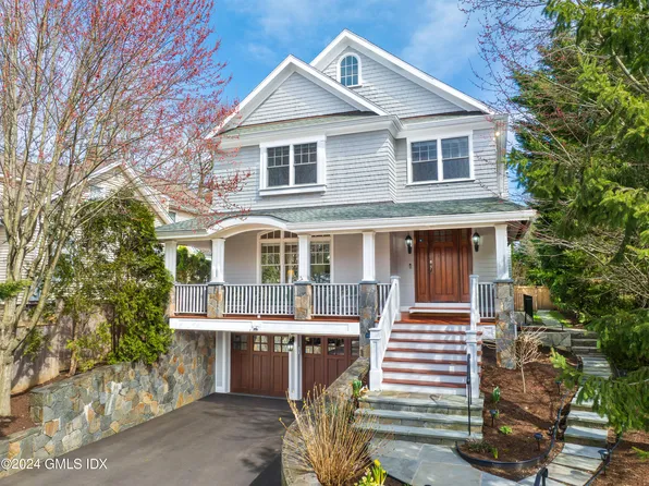 27 Grove St, Cos Cob, CT 06807