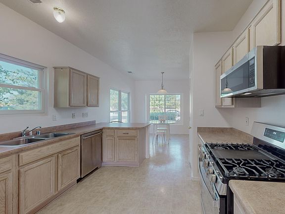 3rd image of 10305 Khamsin Dr NW