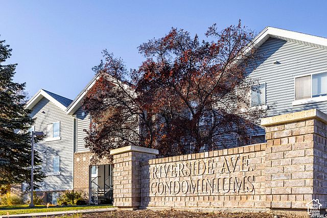 1st image of 1541 N Riverside Ave W #18
